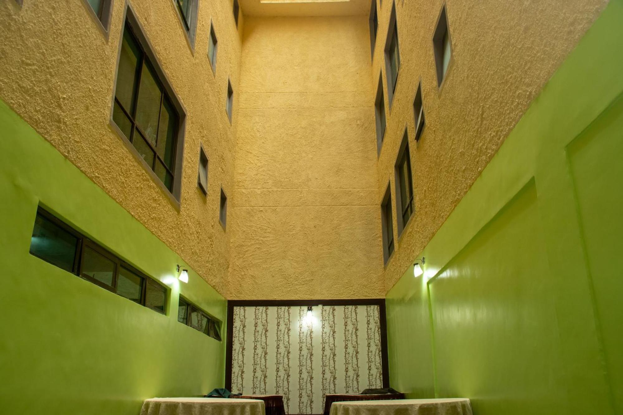 Legacy Hotel And Conference Centre Ltd Nakuru Exterior photo