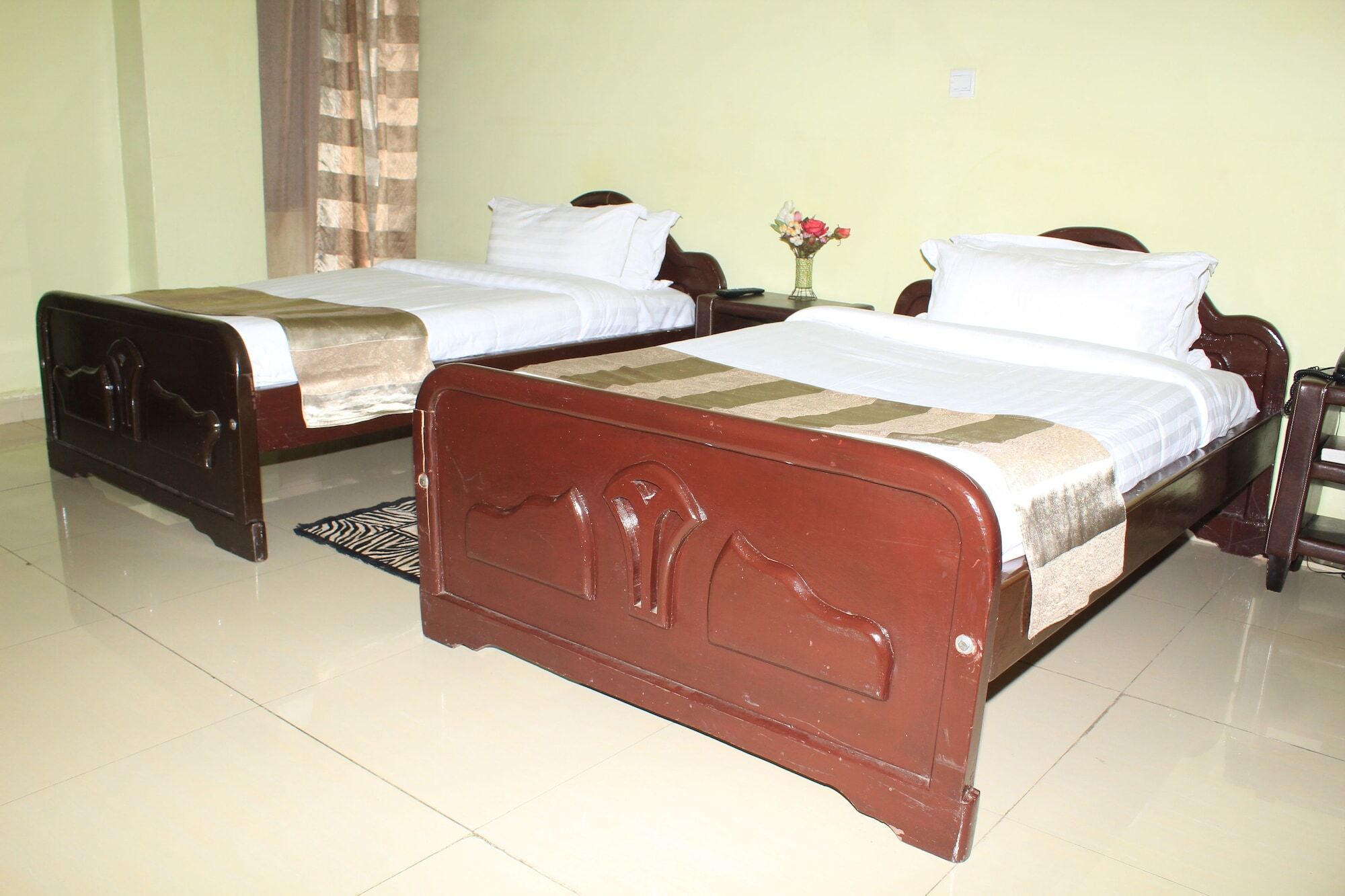 Legacy Hotel And Conference Centre Ltd Nakuru Exterior photo